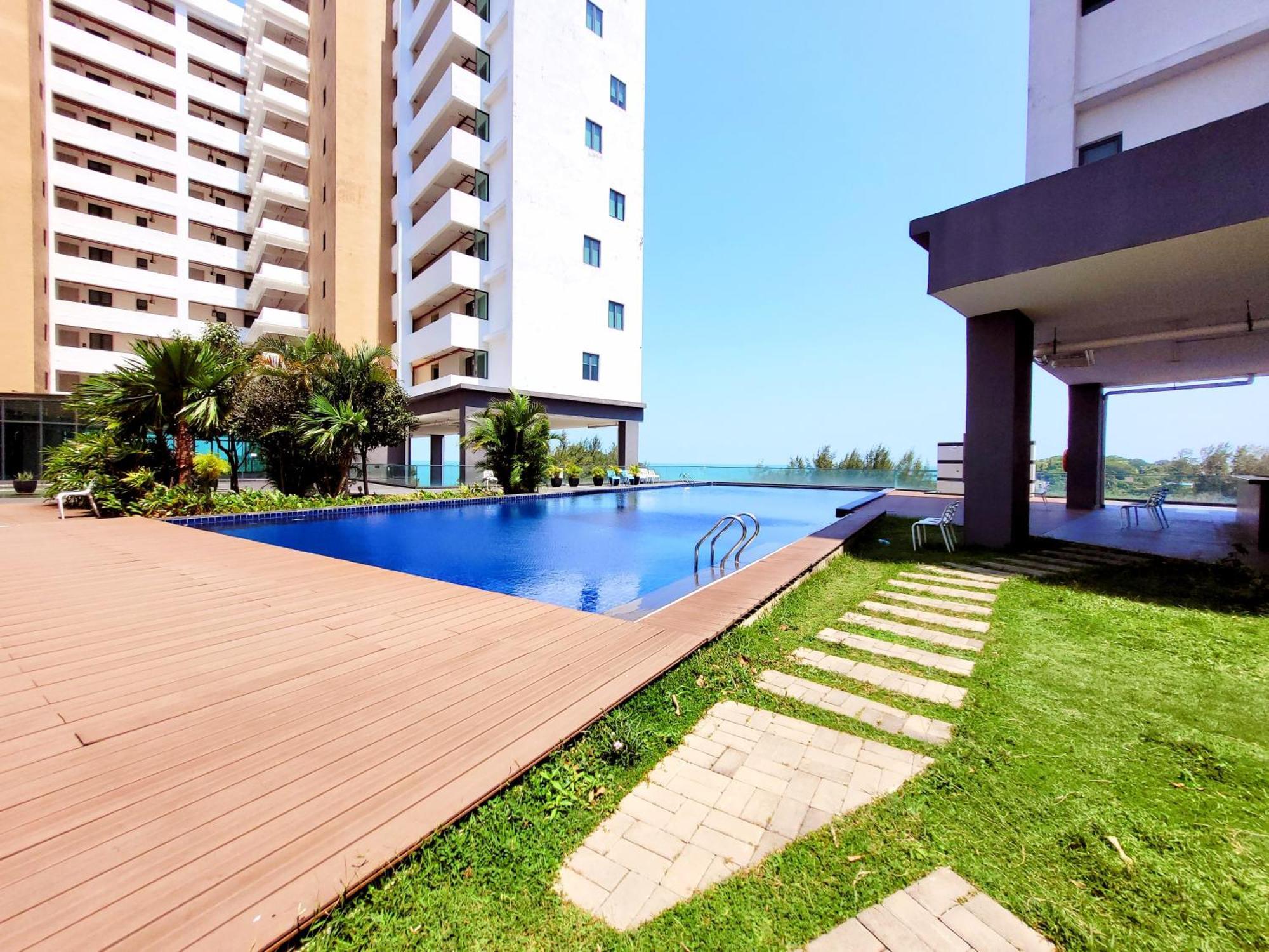 Apartment Pd Seaview Sunset Cozy Staycation With Pool & Netflix, Private Unit Port Dickson