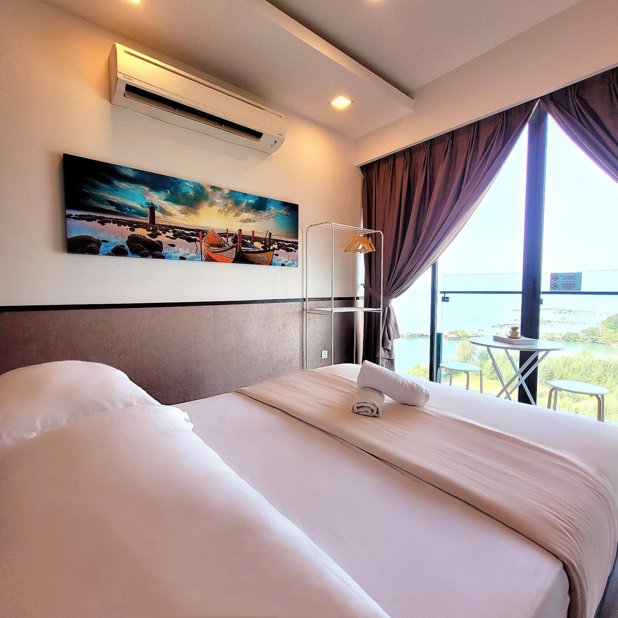 Pd Seaview Sunset Cozy Staycation With Pool & Netflix, Private Unit